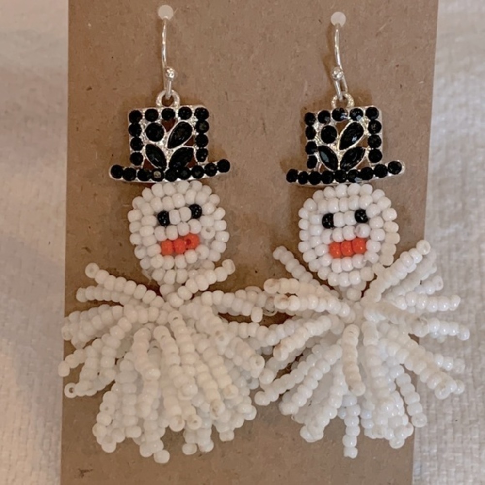 Snowman pom pom seed bead black top hat top Christmas winter holiday earrings